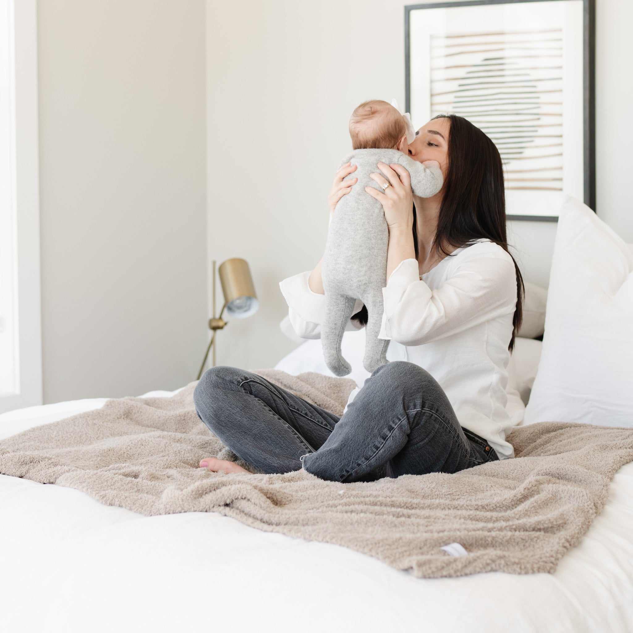 Bamboni Throw Blankets | Saranoni