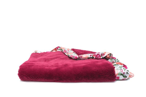 Raspberry Floral Satin Border Mini Blanket - Saranoni