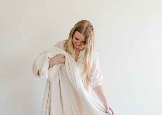 Double-Layer Bamboni® vs. Bamboni®: Which Blanket is Right for You?