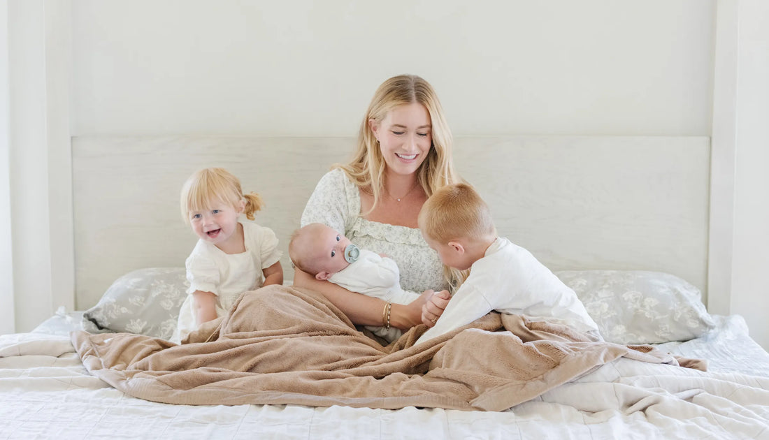 Baby Girl Versus Baby Boy Blanket: 6 Sweet Ways to Customize Both