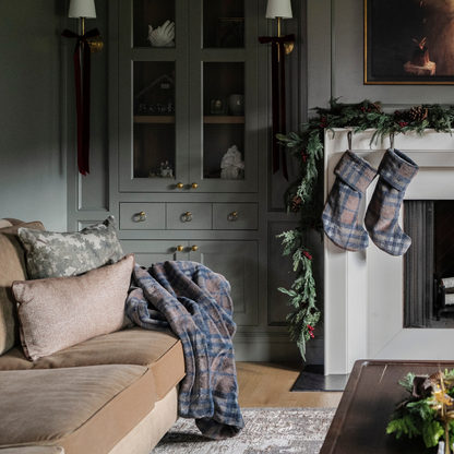 GRAND FAUX FUR XL THROW BLANKETS