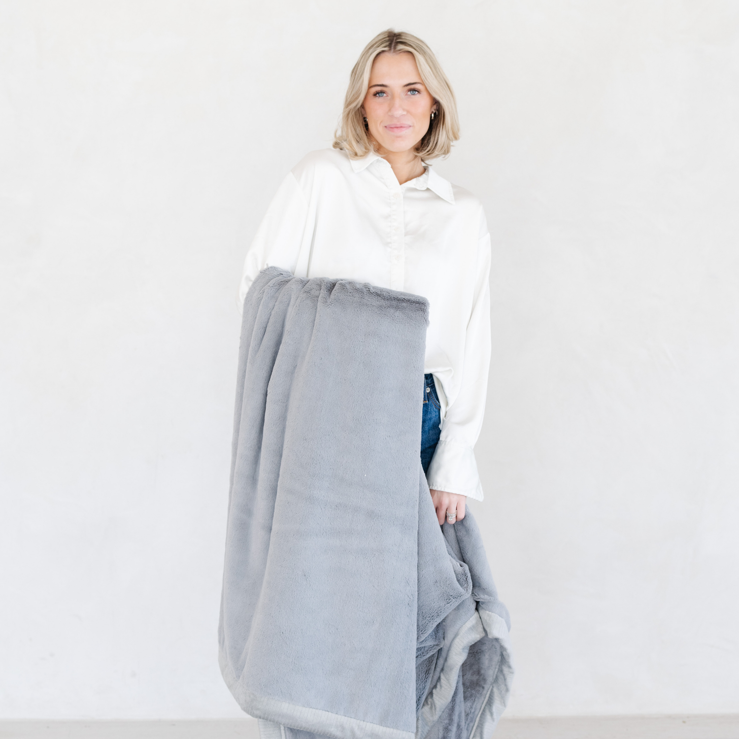 Gray Lush XL Blanket