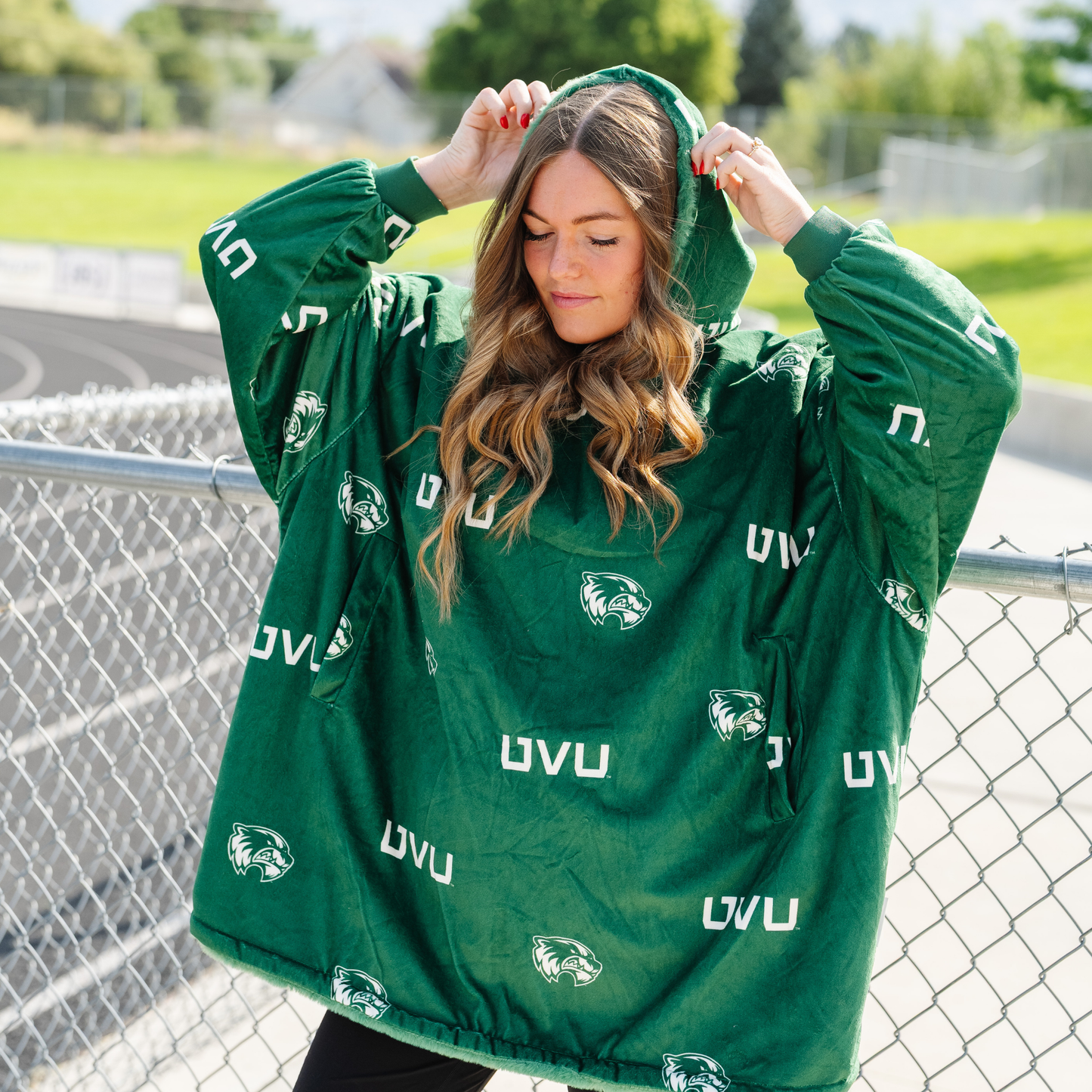 UNIVERSITY SNUGGLER