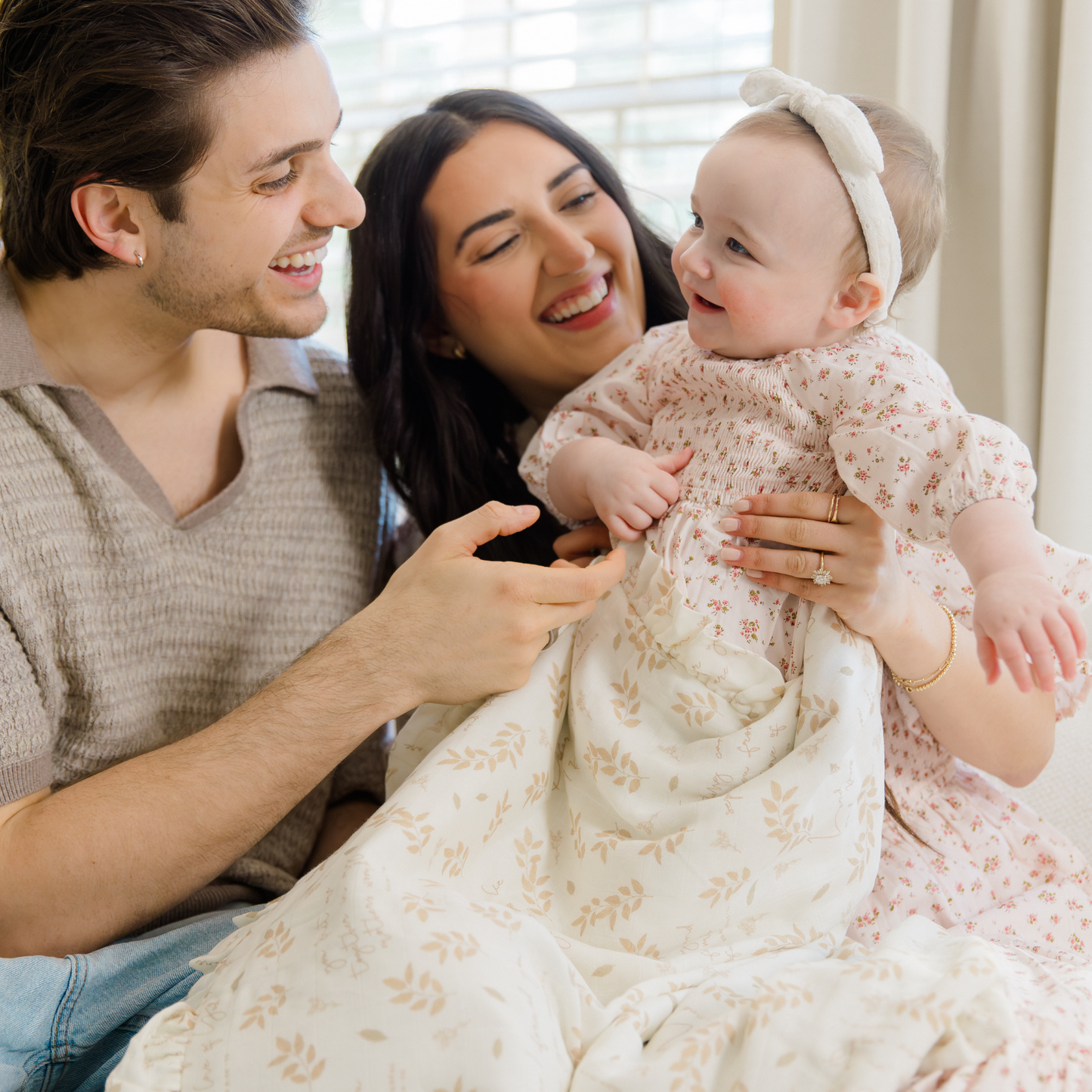VICTORIA LAWSON BAMBOO RAYON MUSLIN/LUSH BLANKETS