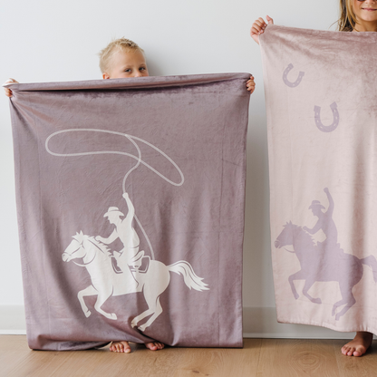 HOMETOWN SUMMER BLANKETS