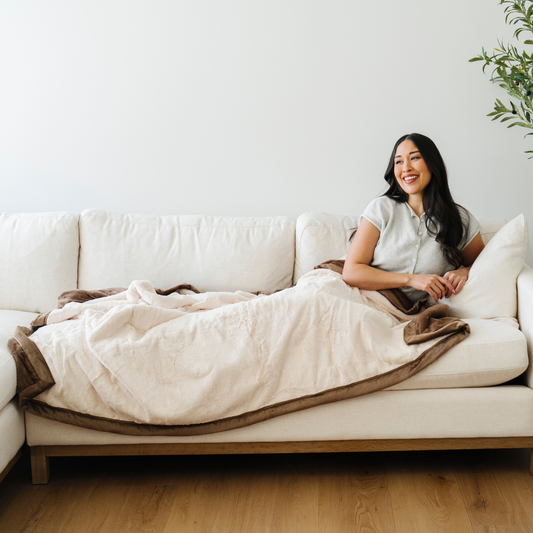 TWO TONE LUSH BLANKETS