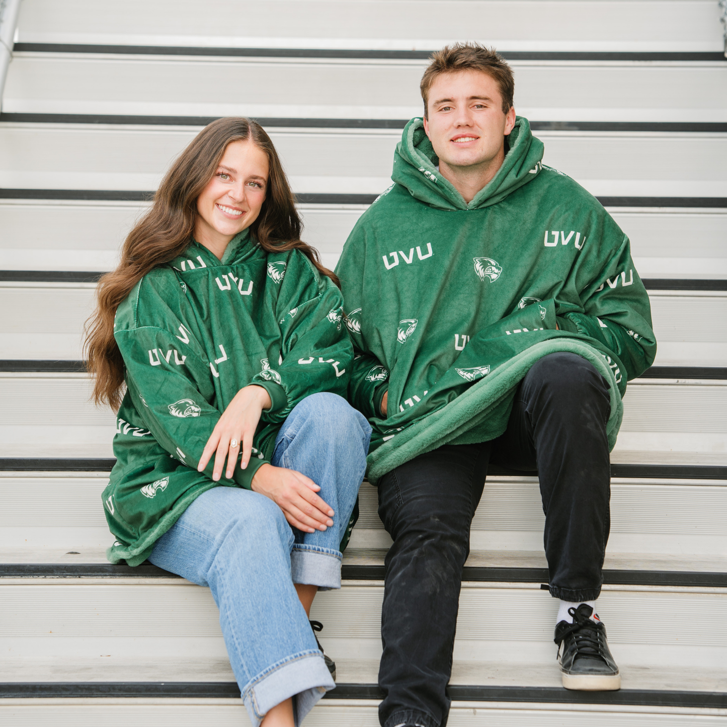 UNIVERSITY SNUGGLER