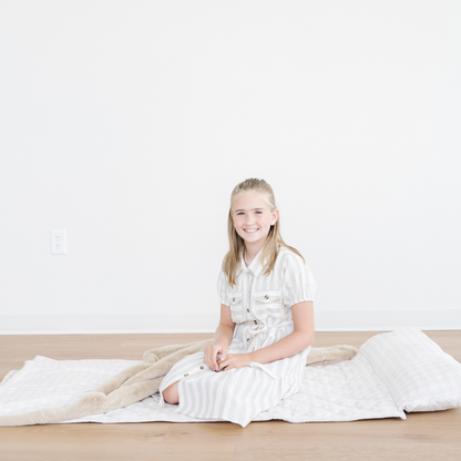 MINKY/FAUX FUR NAP MAT