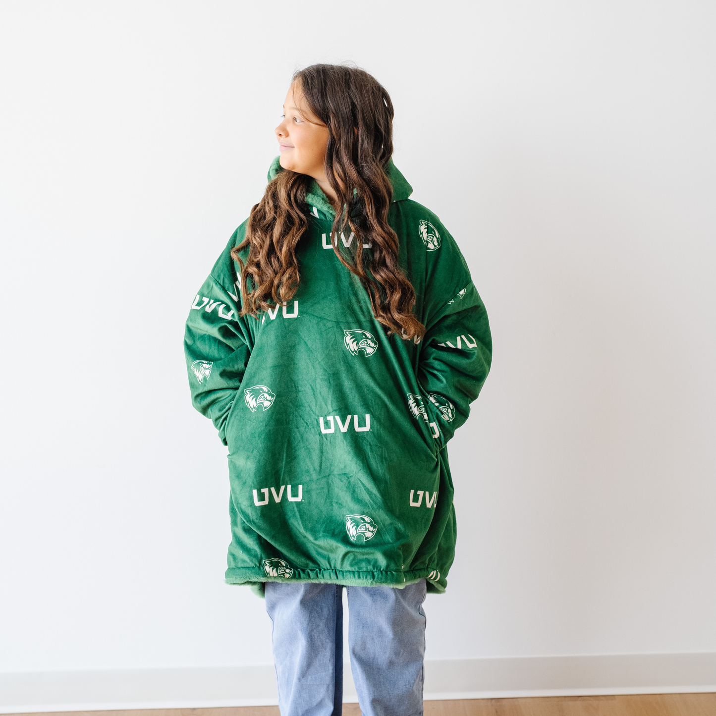 UNIVERSITY SNUGGLER
