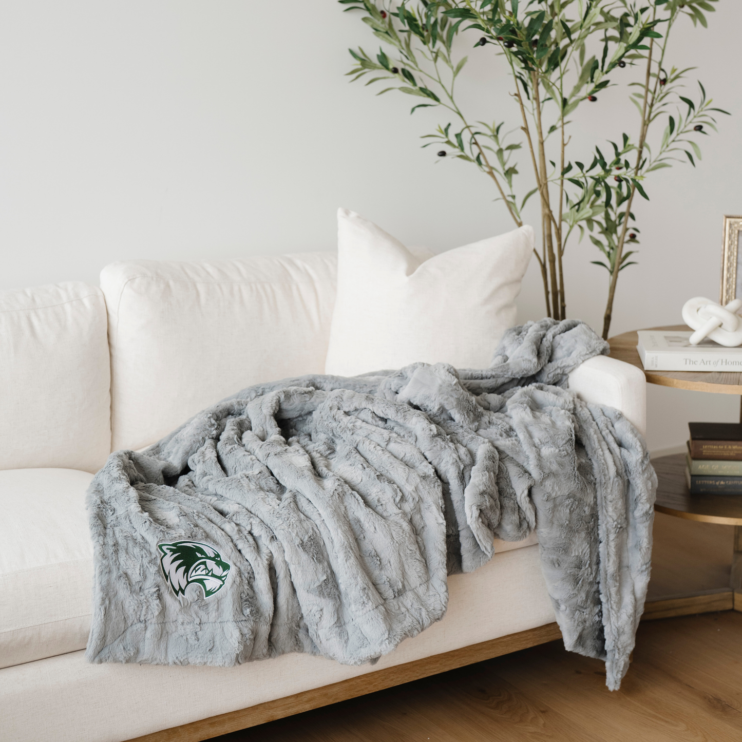 UVU - UNIVERSITY BLANKETS