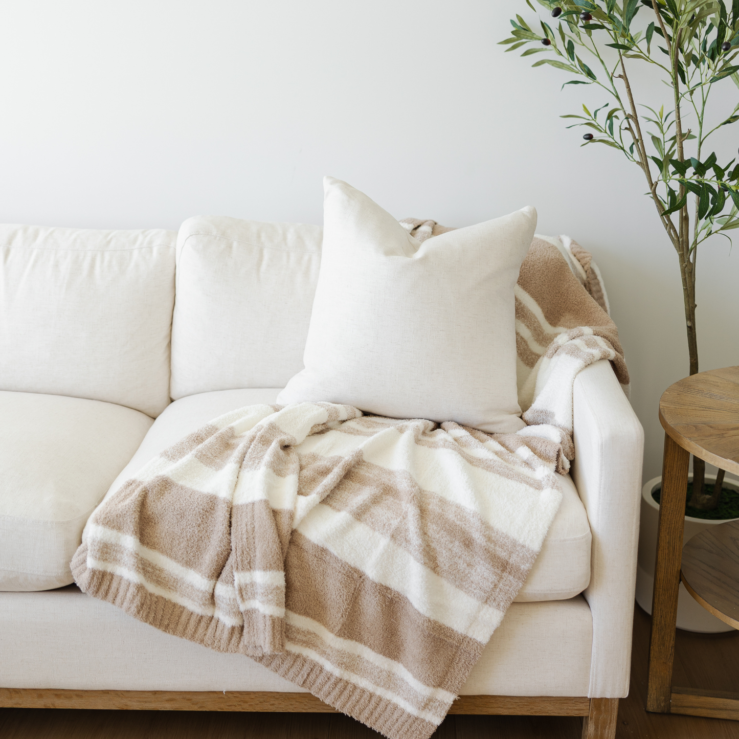 LIMITED EDITION BAMBONI® BLANKETS