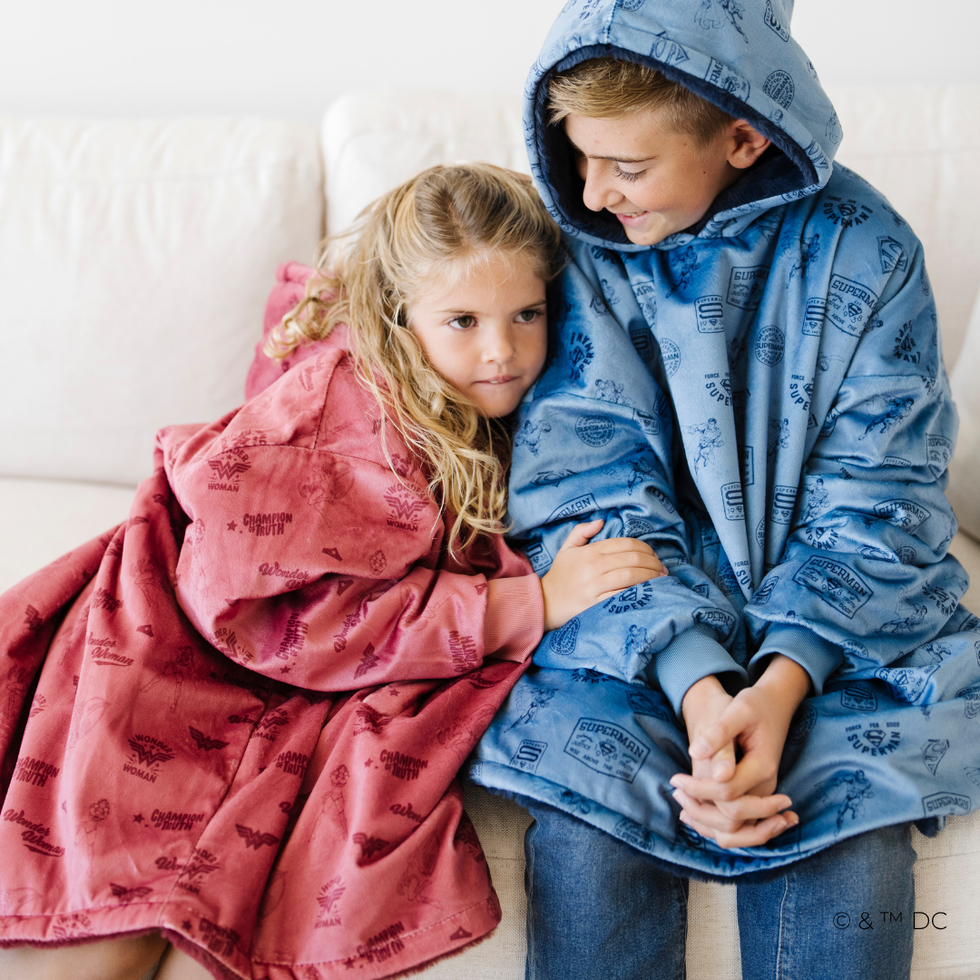 JUSTICE LEAGUE™ SNUGGLER