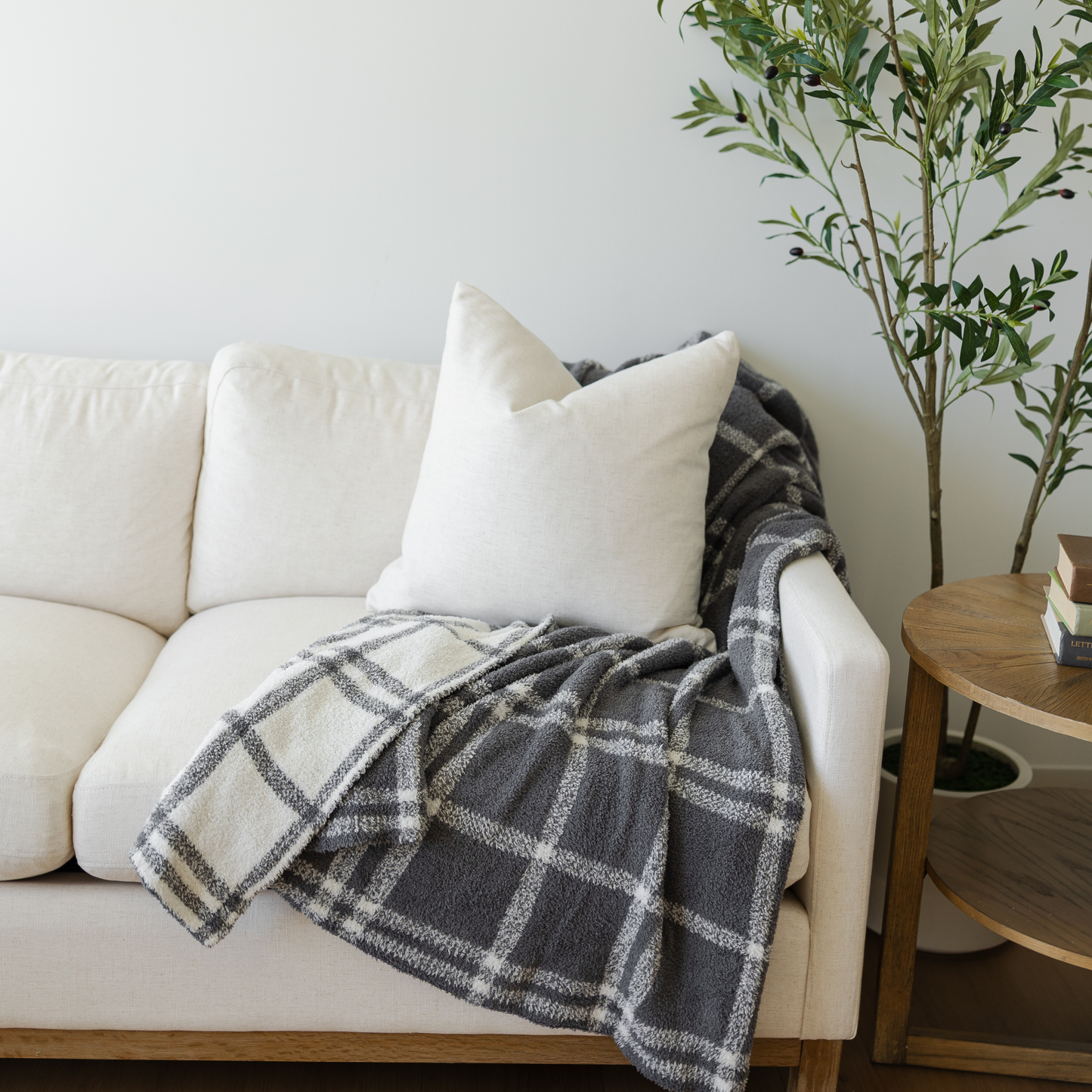 LIMITED EDITION BAMBONI® BLANKETS