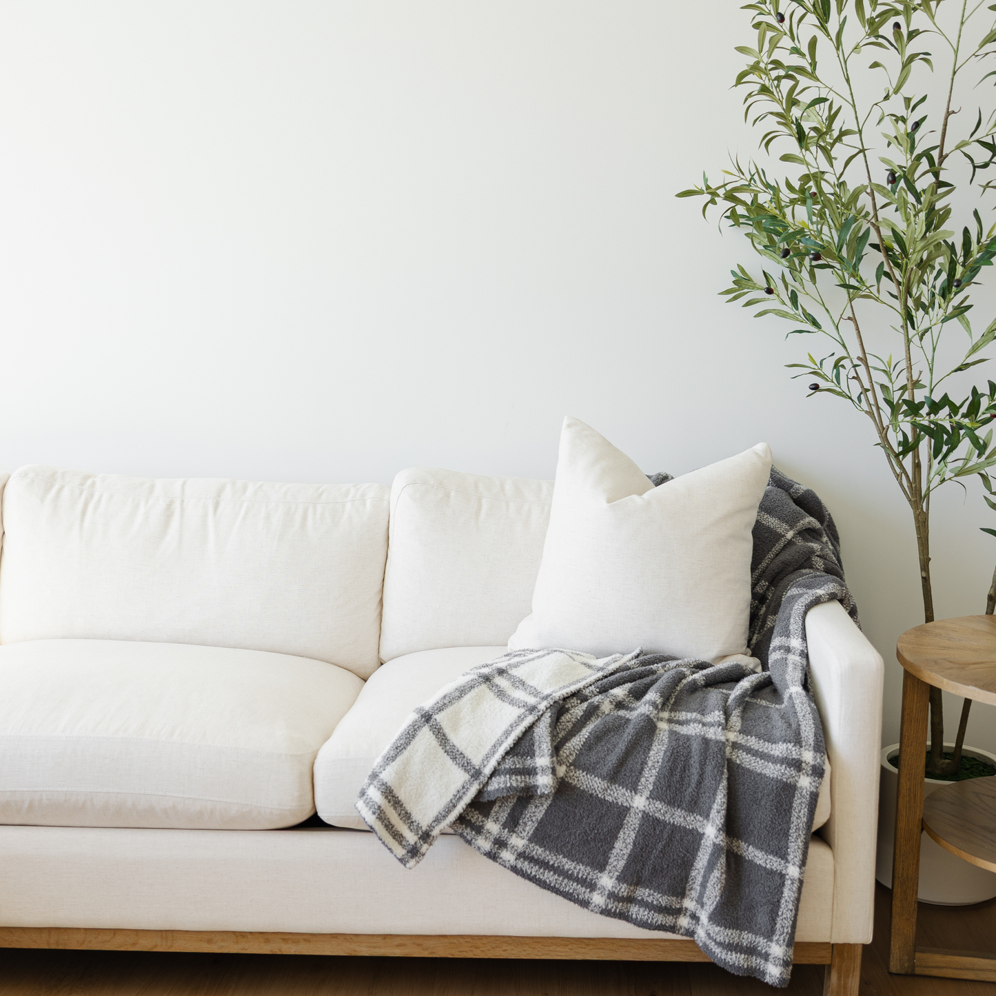 LIMITED EDITION BAMBONI® BLANKETS