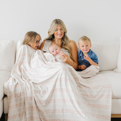 HOMETOWN SUMMER BLANKETS