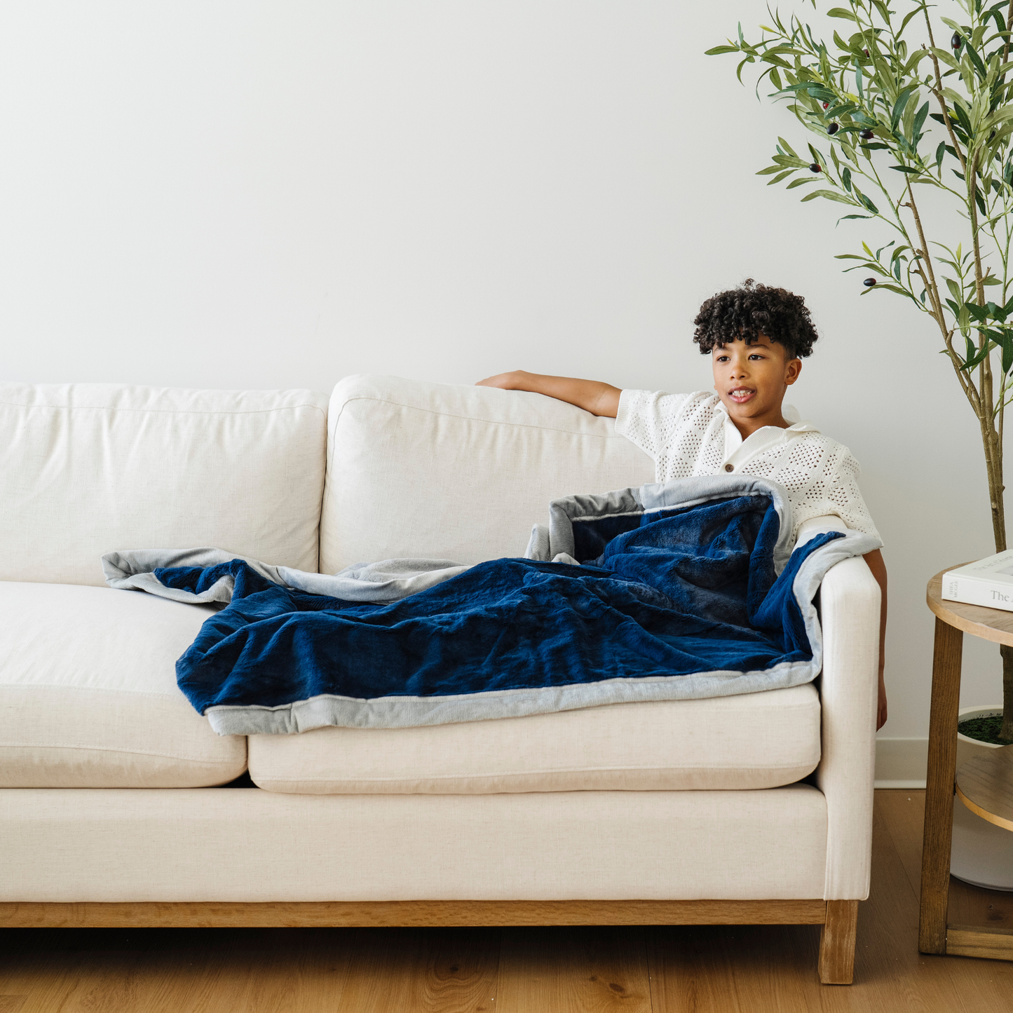 TWO TONE LUSH BLANKETS