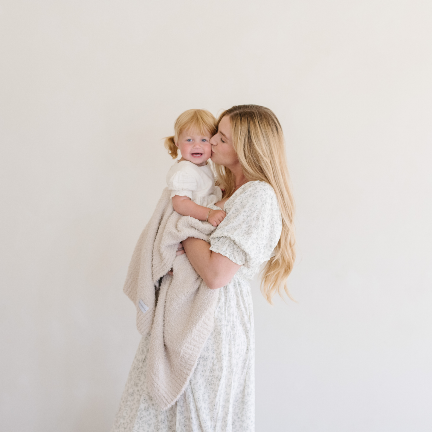 Buttermilk Bamboni Receiving Blanket