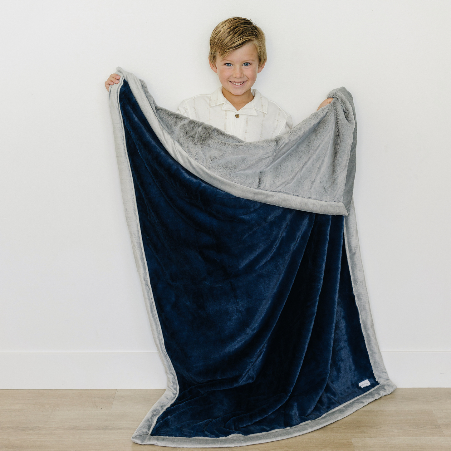 TWO TONE LUSH BLANKETS