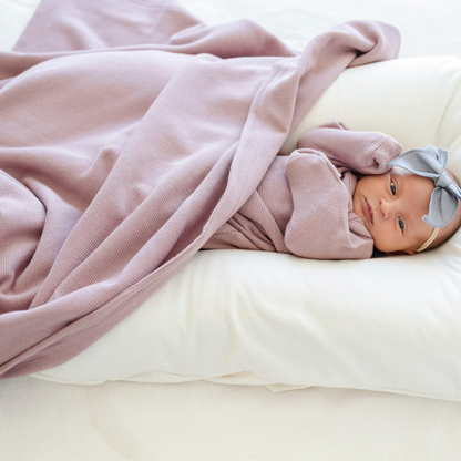 STRETCHY WAFFLE KNIT RECEIVING BLANKETS