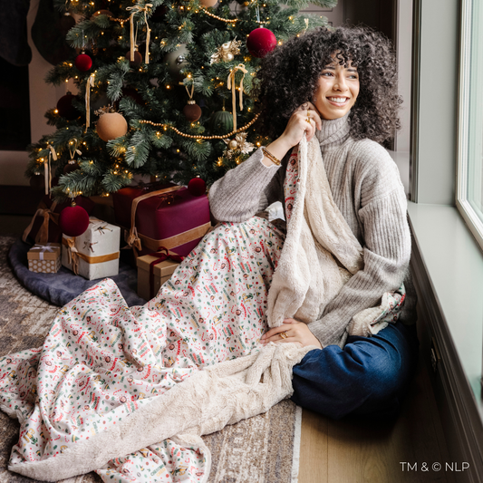 ELF™ MINKY/LUSH XL THROW BLANKET