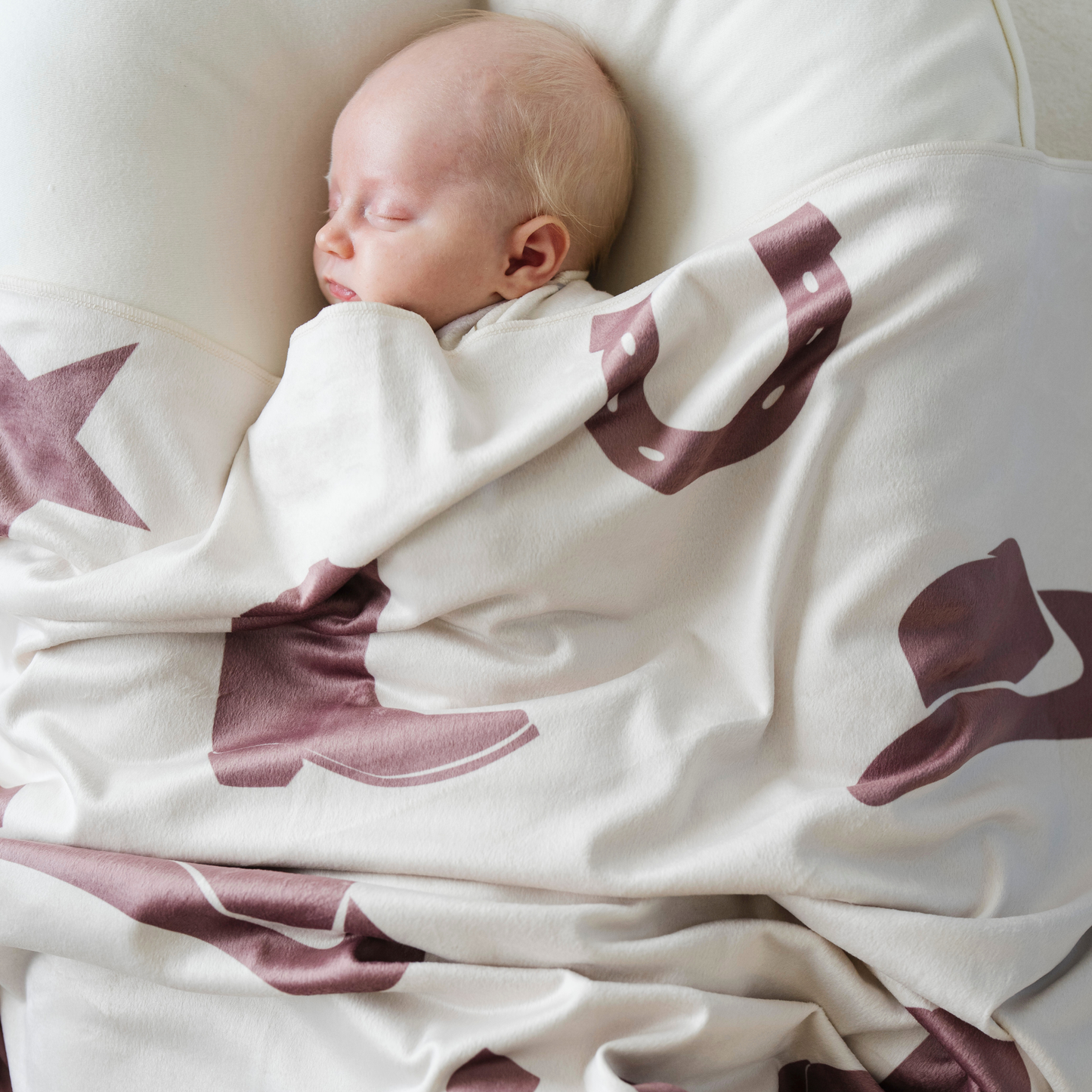 HOMETOWN SUMMER BLANKETS