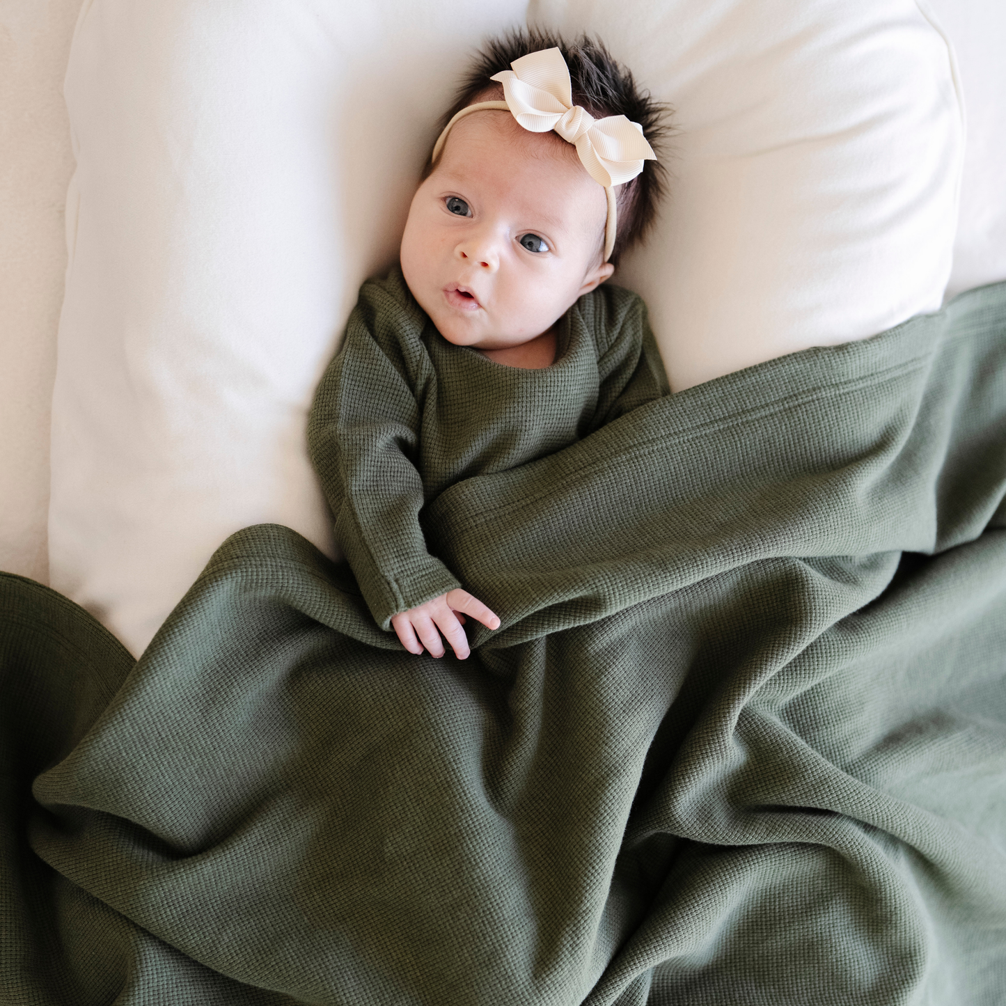 STRETCHY WAFFLE KNIT RECEIVING BLANKETS