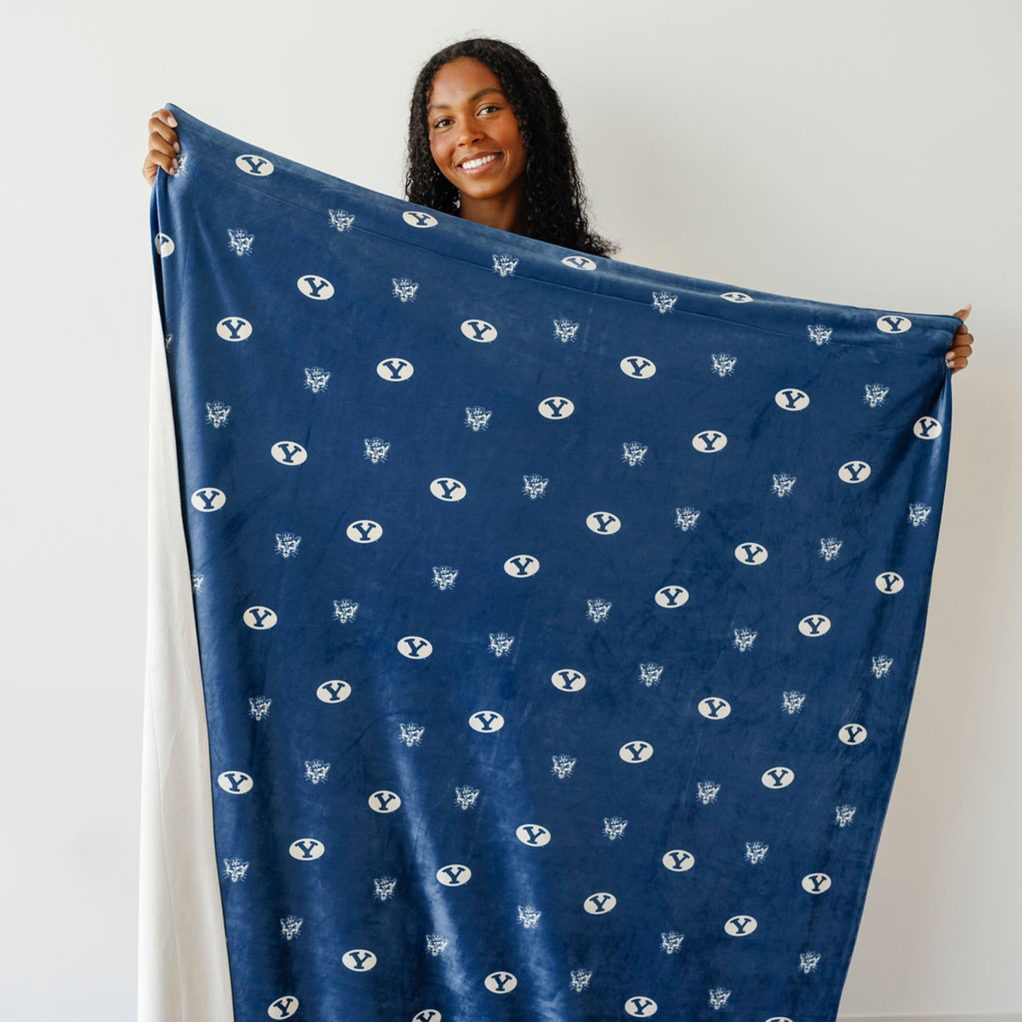 UNIVERSITY MINKY STRETCH BLANKETS
