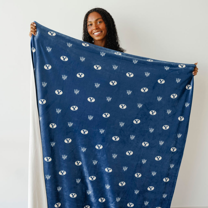 UNIVERSITY MINKY STRETCH BLANKETS