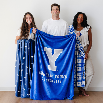 UNIVERSITY MINKY STRETCH BLANKETS