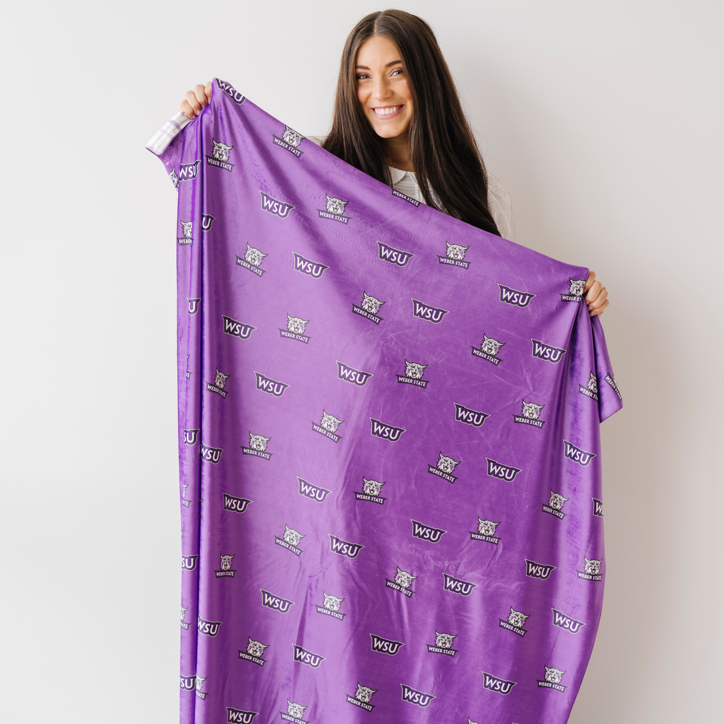 UNIVERSITY MINKY STRETCH BLANKETS