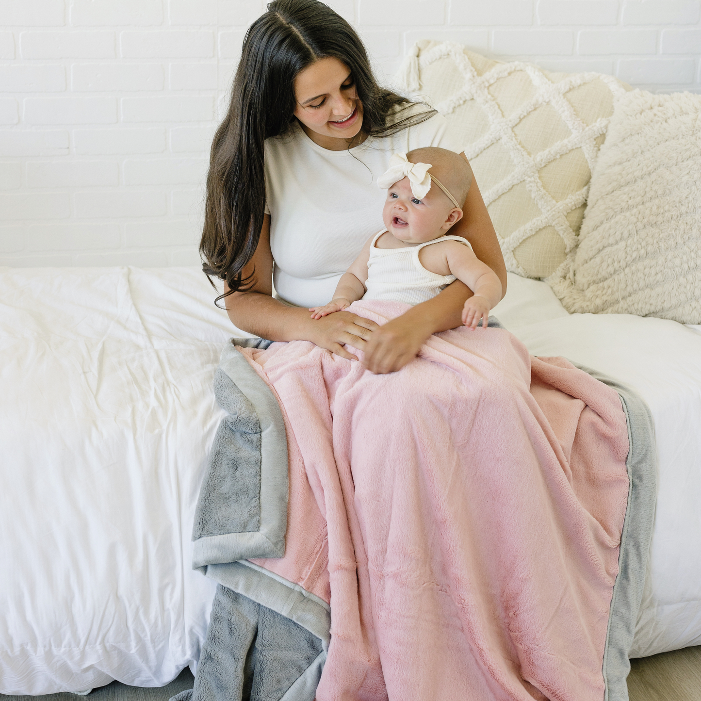 TWO TONE LUSH BLANKETS