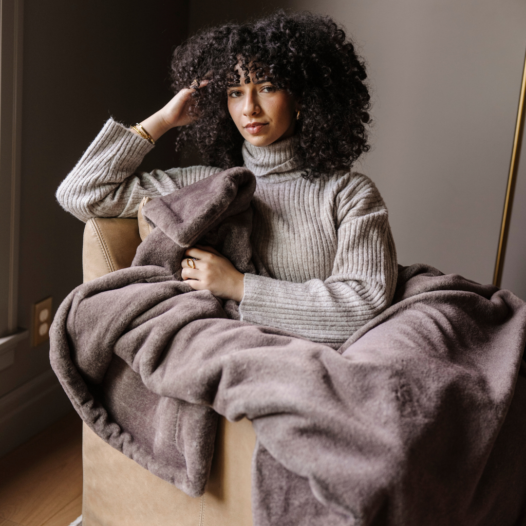 GRAND FAUX FUR XL THROW BLANKETS