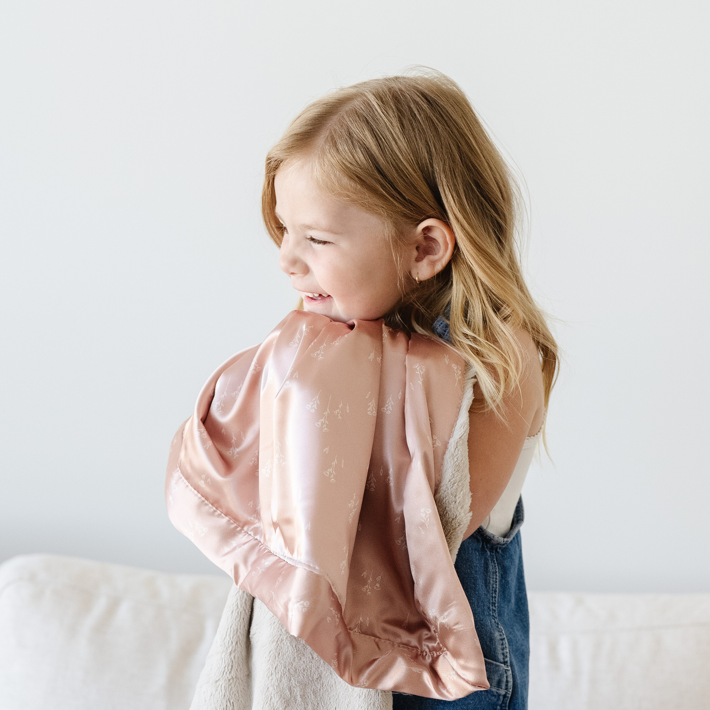 SATIN BACK MINI BLANKETS