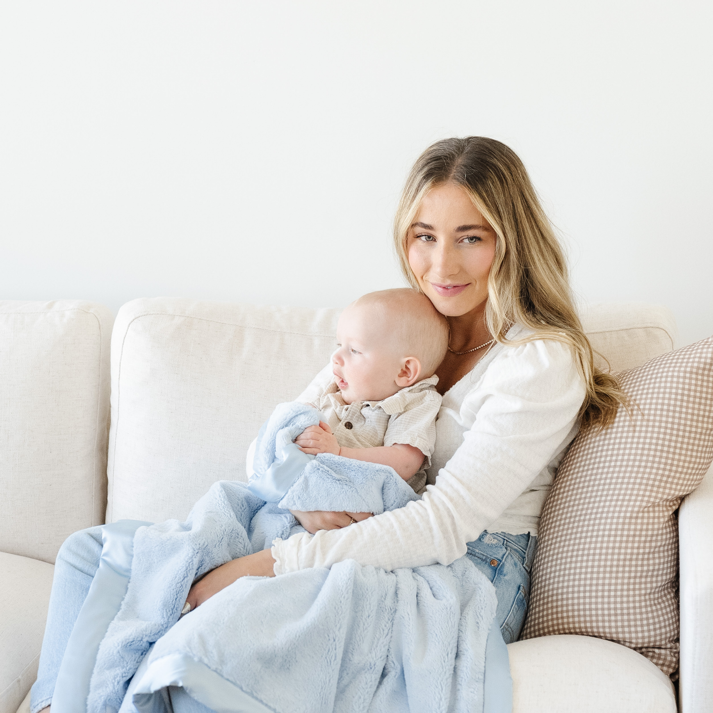 SATIN BORDER MINI BLANKETS