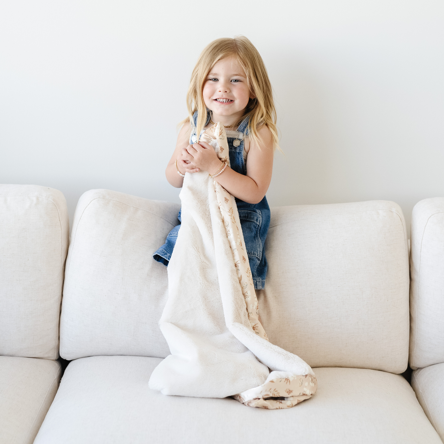 SATIN BORDER RECEIVING BLANKETS