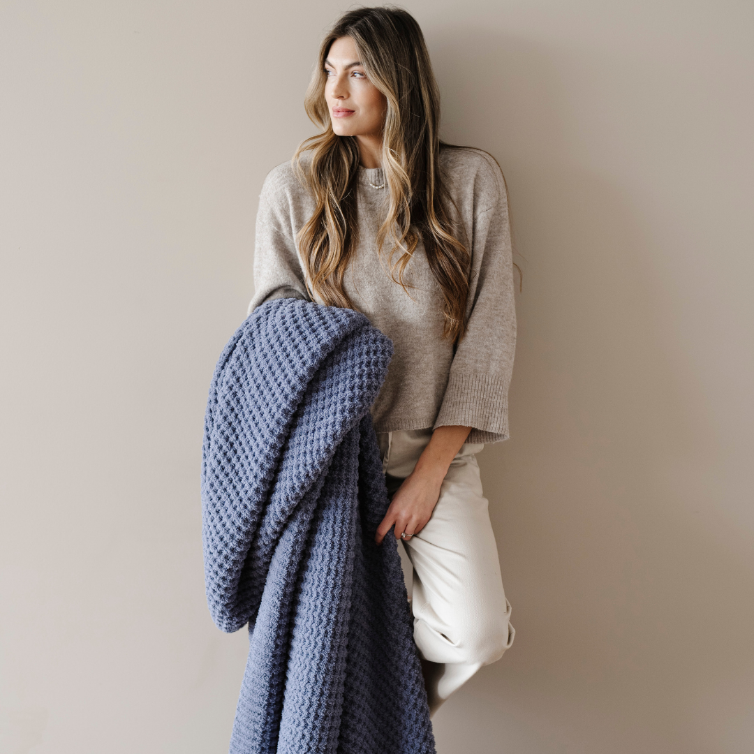 Saranoni Waffle Knit Throw Blanket