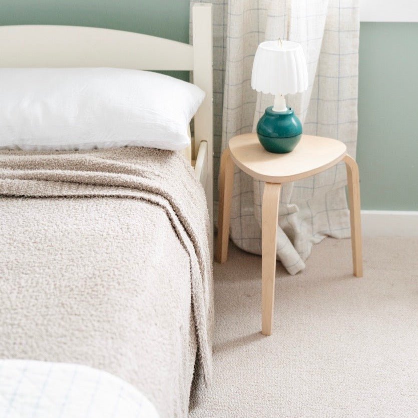 Details of super soft and cozy Taupe BAMBONI® TWIN BLANKETS - Saranoni