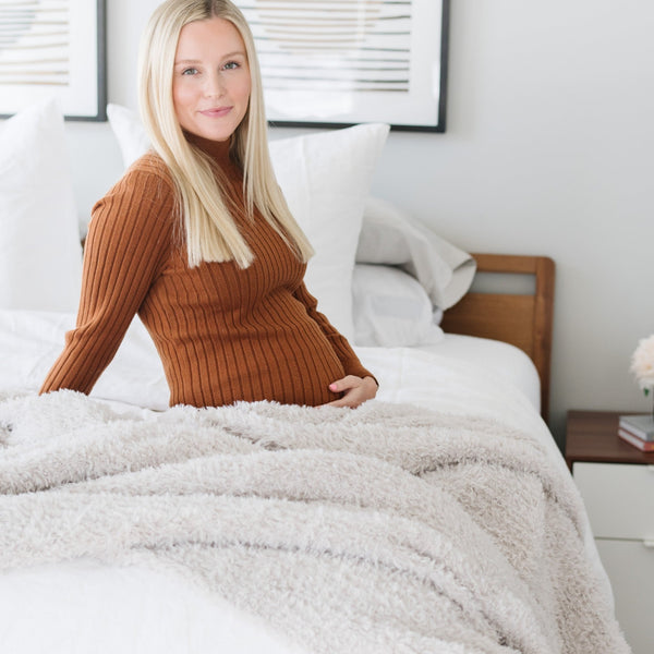 KNITTED FAUX FUR THROW BLANKETS - Saranoni